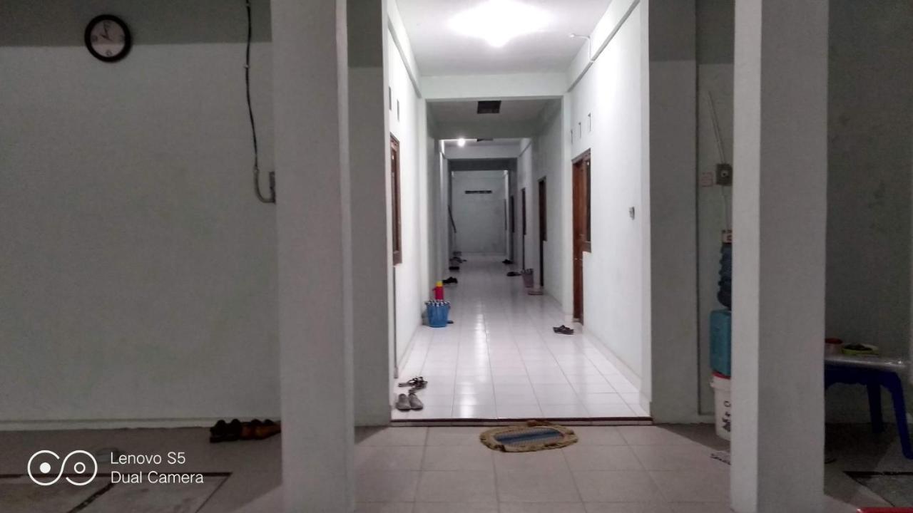 Spot On 93020 Rumah Singgah Ganjuran Bantul Kültér fotó